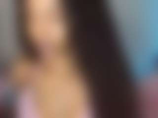 Live cam show with HazelKurrency - Foot Fetish Latina on Camsoda