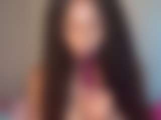 HazelKurrency's Live Sex Cam Show