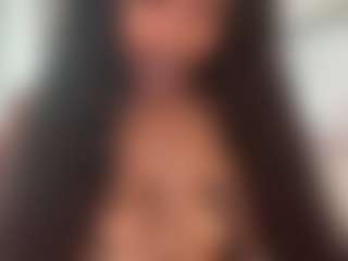 HazelKurrency's Live Sex Cam Show