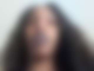 HazelKurrency's Live Sex Cam Show