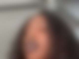 HazelKurrency's Live Sex Cam Show