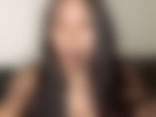 Cam Show en direct de HazelKurrency