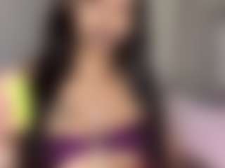 HazelKurrency's Live Sex Cam Show