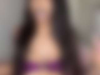 HazelKurrency's Live Sex Cam Show