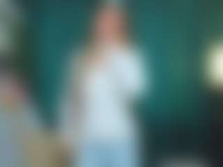 Live cam show with milablush - Blonde Hair Teen (18+) on Gym Cam Girls