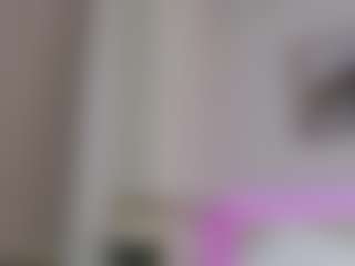 Live cam show with NoirKare - Brown Eyes MILF on Camsoda