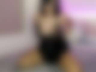 NoirKare's Live Sex Cam Show