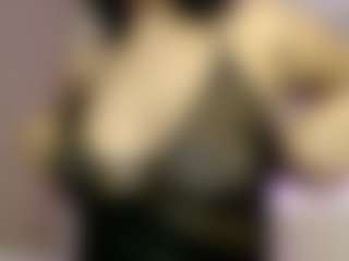 NoirKare's Live Sex Cam Show