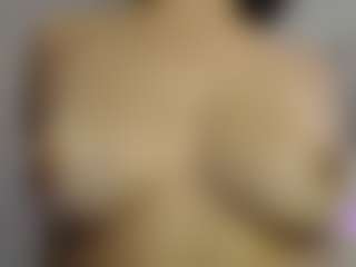 Live cam show with NoirKare - Ass Clapping on livesuperchat.net