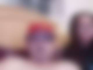 Live cam show with Playgurl45 - Flirt MILF on StripNow