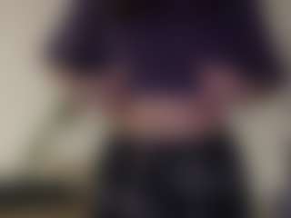 Live cam show with Mia - Spin on Mixed Magazine Live