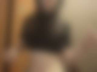 Live cam show with Mia - Slave on nudelive.tv