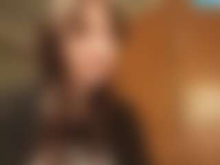 KimberleeTa's Live Sex Cam Show