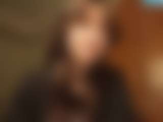 Live cam show with KimberleeTa - Strip on Camsoda