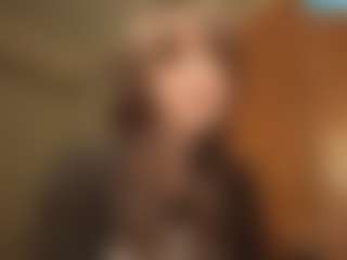 KimberleeTa's Live Sex Cam Show