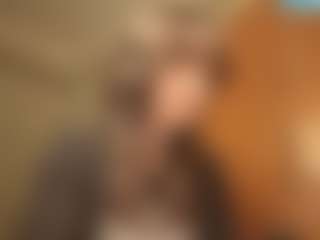 KimberleeTa's Live Sex Cam Show