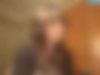 KimberleeTa's Live Sex Cam Show