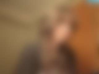 KimberleeTa's Live Sex Cam Show