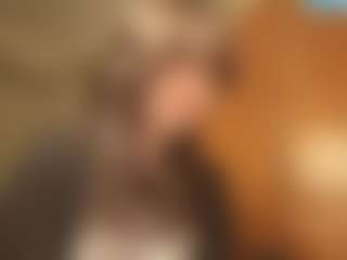 KimberleeTa's Live Sex Cam Show