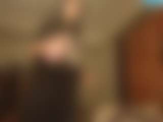 KimberleeTa's Live Sex Cam Show