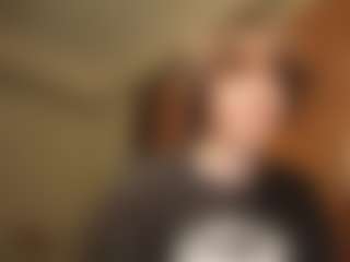 KimberleeTa's Live Sex Cam Show