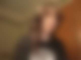KimberleeTa's Live Sex Cam Show