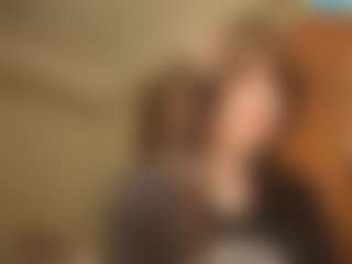 KimberleeTa's Live Sex Cam Show
