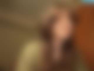 KimberleeTa's Live Sex Cam Show