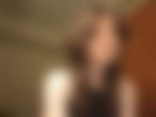 KimberleeTa's Live Sex Cam Show