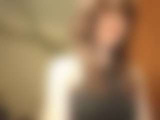 KimberleeTa's Live Sex Cam Show