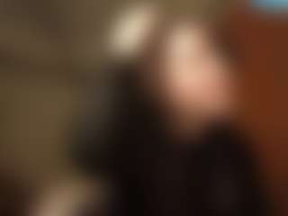 KimberleeTa's Live Sex Cam Show