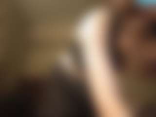 Live cam show with KimberleeTa - Gray Eyes on SpunkLive