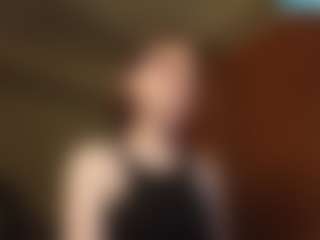 Live cam show with KimberleeTa - Ass Clapping on CSO-WL