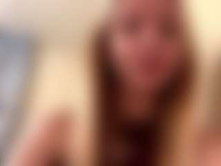 Selena's Live Sex Cam Show