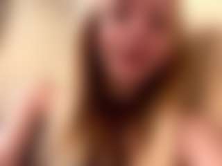 Selena's Live Sex Cam Show