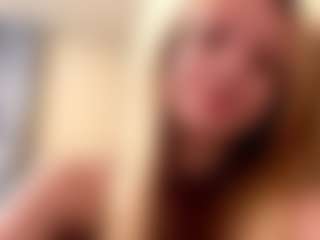 Selena's Live Sex Cam Show