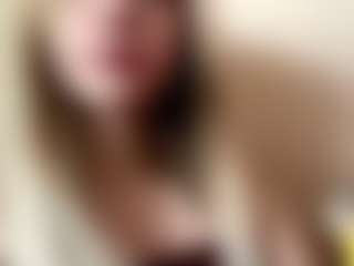 Selena's Live Sex Cam Show