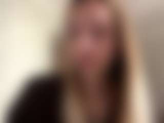 Selena's Live Sex Cam Show