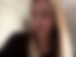 Selena's Live Sex Cam Show