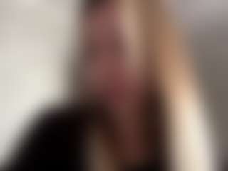 Selena's Live Sex Cam Show