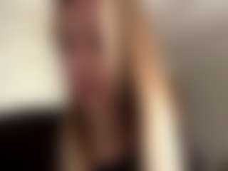 Selena's Live Sex Cam Show