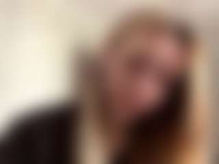 Selena's Live Sex Cam Show