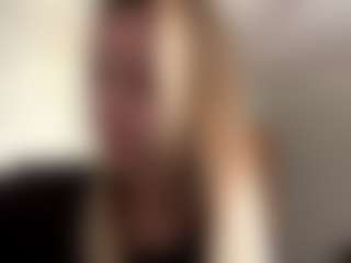 Selena's Live Sex Cam Show
