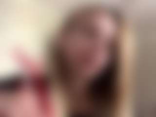 Live cam show with Selena - Oil on Camsoda