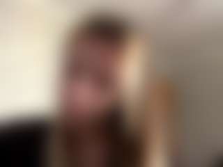 Selena's Live Sex Cam Show