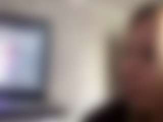 Selena's Live Sex Cam Show