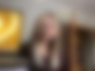 Live cam show with Selena - New Small Tits on Camsoda