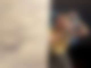 Selena's Live Sex Cam Show