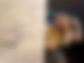 Selena's Live Sex Cam Show