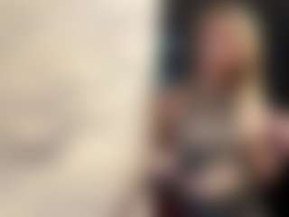 Selena's Live Sex Cam Show